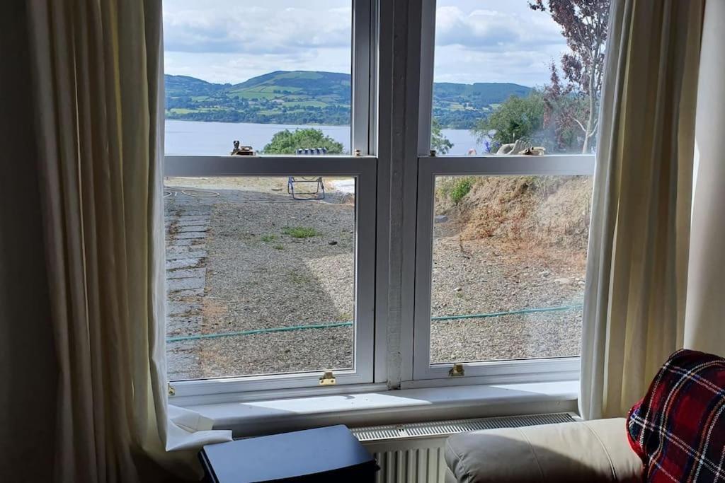 Cosy Self Contained Cottage With Stunning Views Killaloe Bagian luar foto